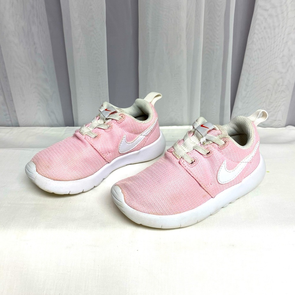 Nike Roshe One Sneakers Toddler